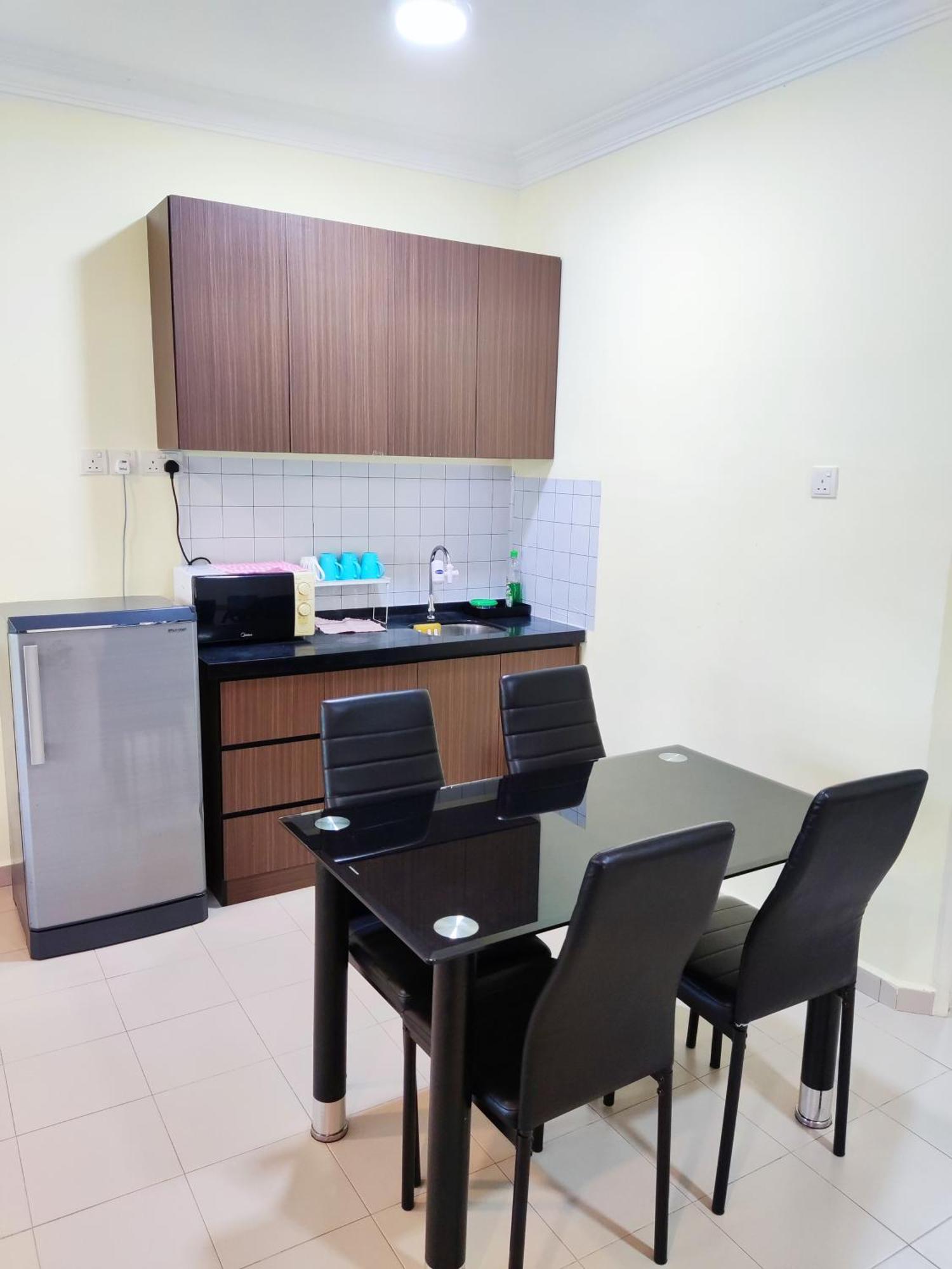 Jojo Homestay Tiara Residence 데사루 외부 사진